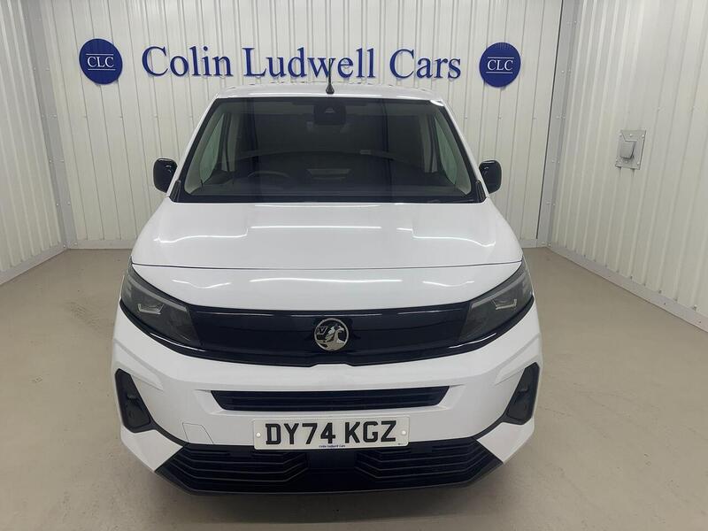 Vauxhall Combo Combo 1.5 Turbo D 2300 Pro Panel Van SWB Euro 6 (s/s) 5dr - U119183