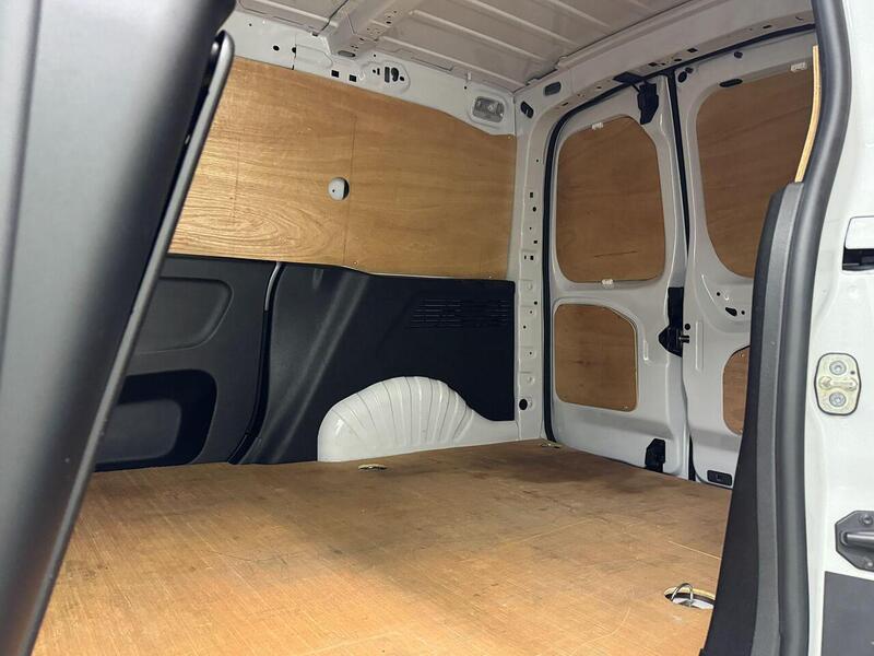 Vauxhall Combo Combo 1.5 Turbo D 2300 Pro Panel Van SWB Euro 6 (s/s) 5dr - U119183