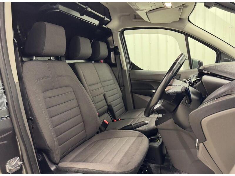 Ford Transit Connect Transit Connect 1.5 200 EcoBlue Limited L1 Euro 6 (s/s) 5dr - U119191