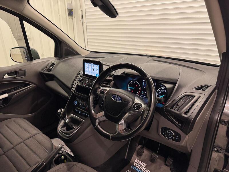 Ford Transit Connect Transit Connect 1.5 200 EcoBlue Limited L1 Euro 6 (s/s) 5dr - U119191