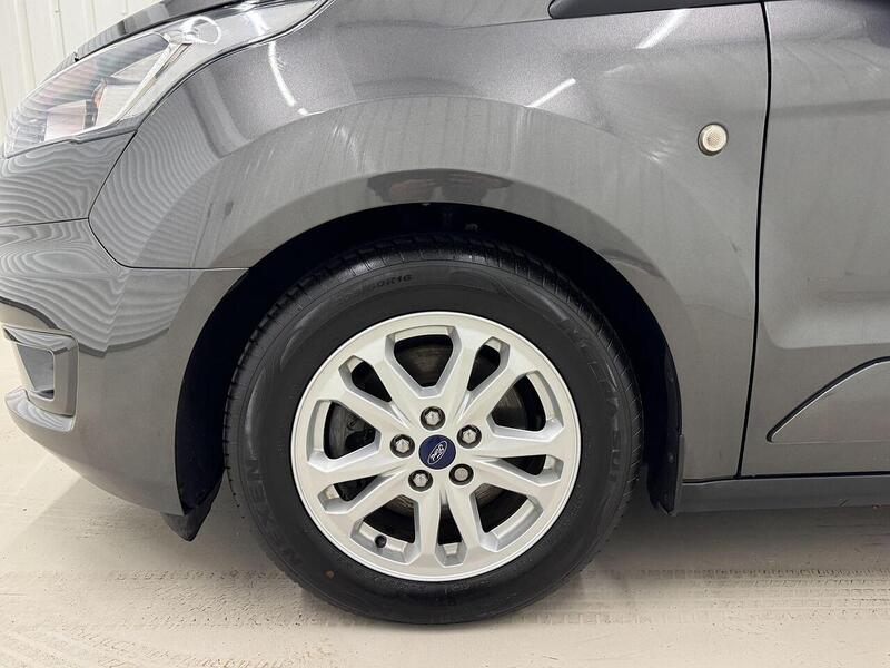 Ford Transit Connect Transit Connect 1.5 200 EcoBlue Limited L1 Euro 6 (s/s) 5dr - U119191