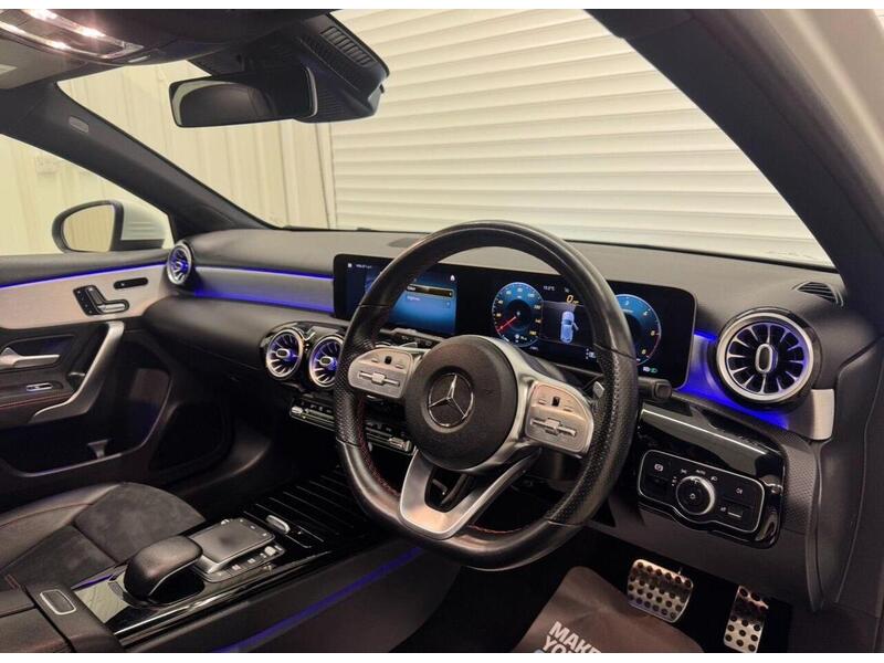 Mercedes-Benz A Class A Class 1.5 A180d AMG Line (Premium Plus 2) 7G-DCT Euro 6 (s/s) 5dr - U119204