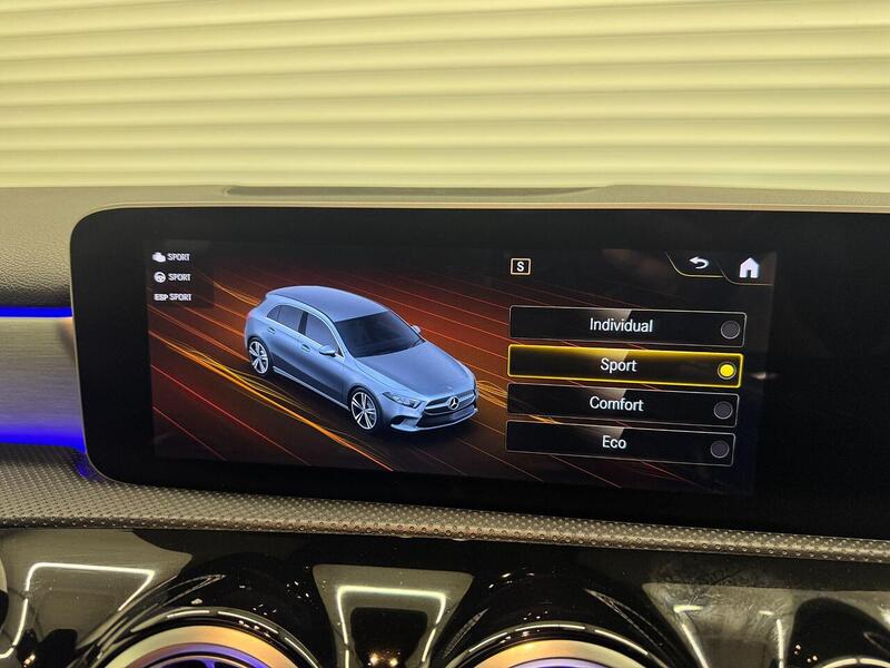 Mercedes-Benz A Class A Class 1.5 A180d AMG Line (Premium Plus 2) 7G-DCT Euro 6 (s/s) 5dr - U119204