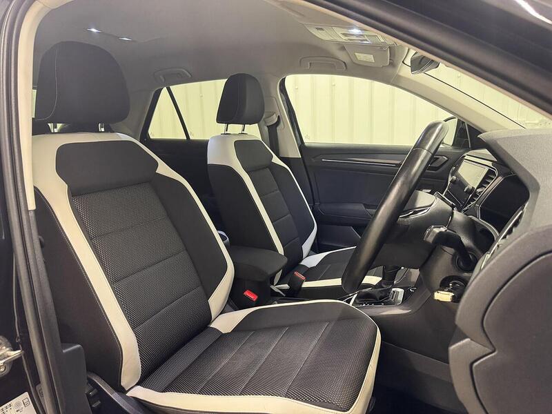 Volkswagen T-Roc T-Roc 1.5 TSI EVO SEL DSG Euro 6 (s/s) 5dr - U119210