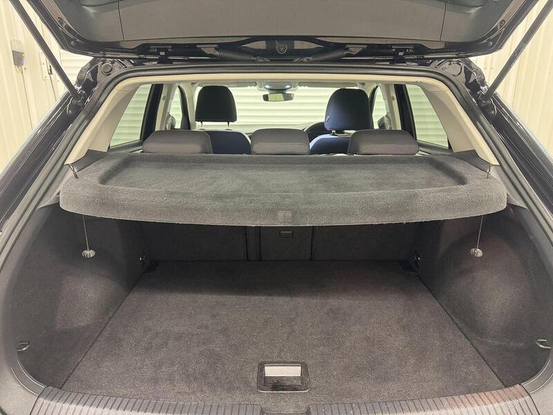 Volkswagen T-Roc T-Roc 1.5 TSI EVO SEL DSG Euro 6 (s/s) 5dr - U119210