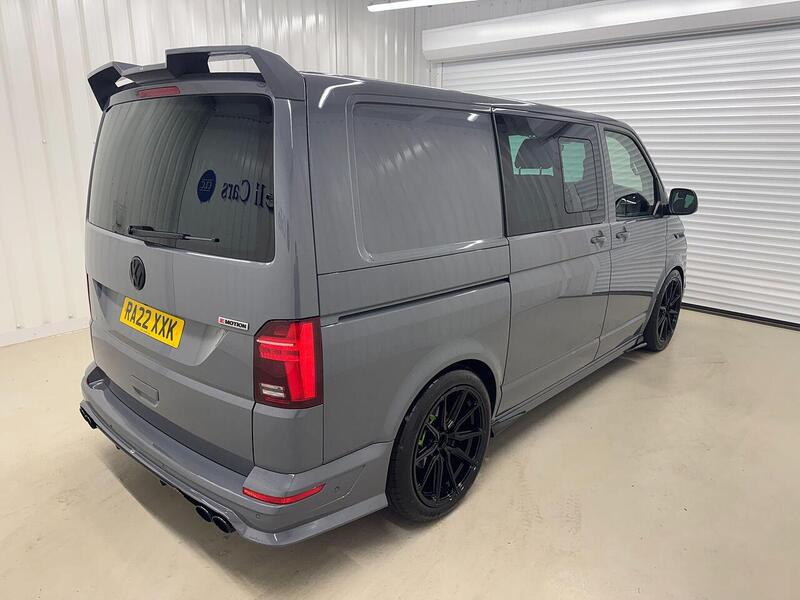 Volkswagen Transporter Transporter 2.0 BiTDI T32 Highline Kombi DSG 4Motion SWB Euro 6 (s/s) 5dr - U119212