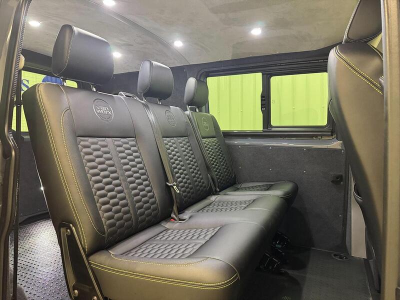 Volkswagen Transporter Transporter 2.0 BiTDI T32 Highline Kombi DSG 4Motion SWB Euro 6 (s/s) 5dr - U119212