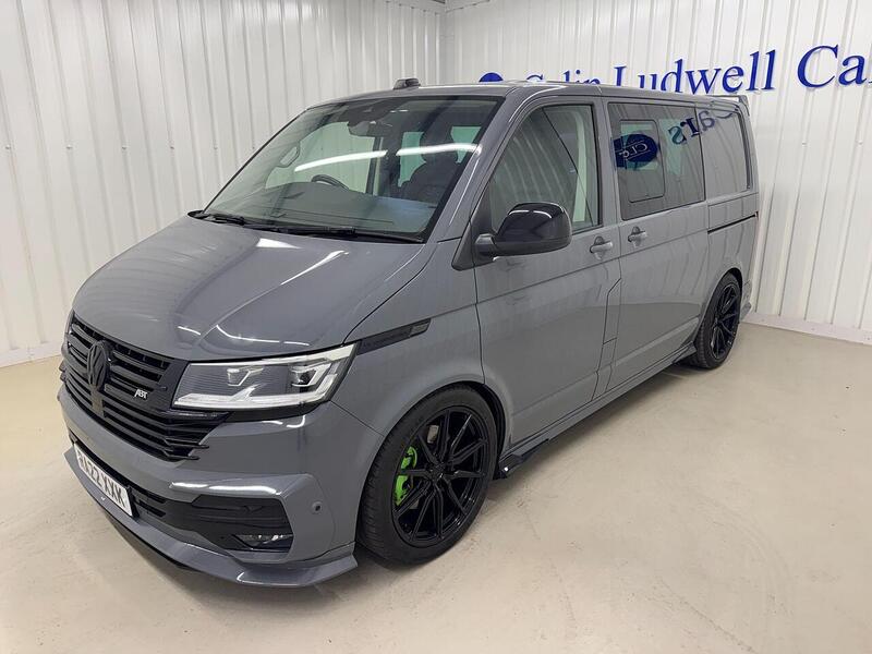 Volkswagen Transporter Transporter 2.0 BiTDI T32 Highline Kombi DSG 4Motion SWB Euro 6 (s/s) 5dr - U119212