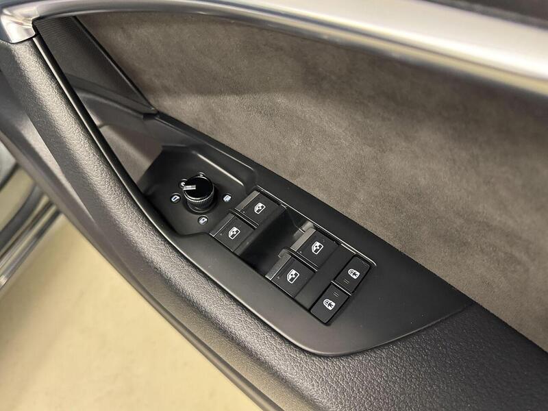 Audi A6 Avant A6 Avant 2.0 TDI 40 S line S Tronic Euro 6 (s/s) 5dr - U119214