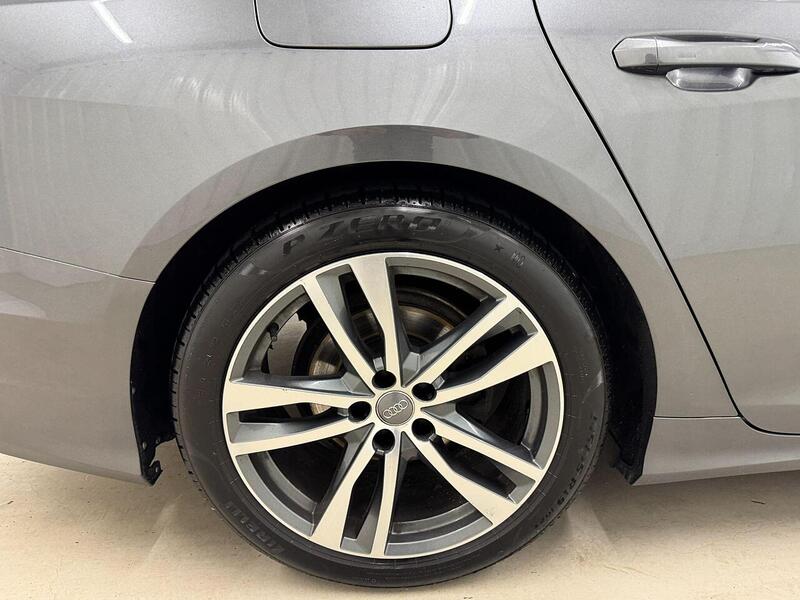 Audi A6 Avant A6 Avant 2.0 TDI 40 S line S Tronic Euro 6 (s/s) 5dr - U119214
