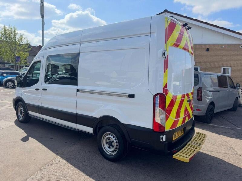 Ford Transit Transit 350 EcoBlue L3H3 Welfare crew van 7 Seat - U119223