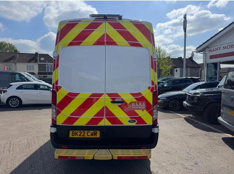Ford Transit Transit 350 EcoBlue L3H3 Welfare crew van 7 Seat - U119223