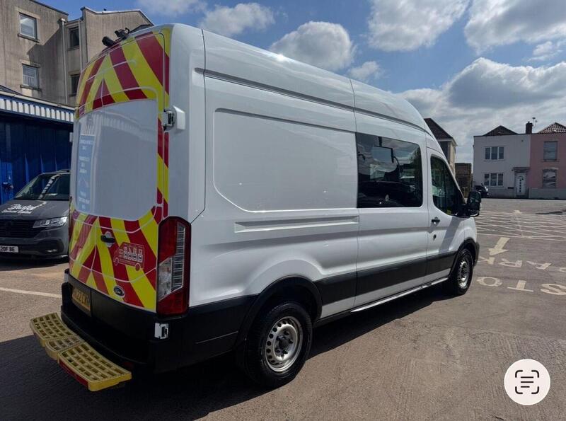 Ford Transit Transit 350 EcoBlue L3H3 Welfare crew van 7 Seat - U119223