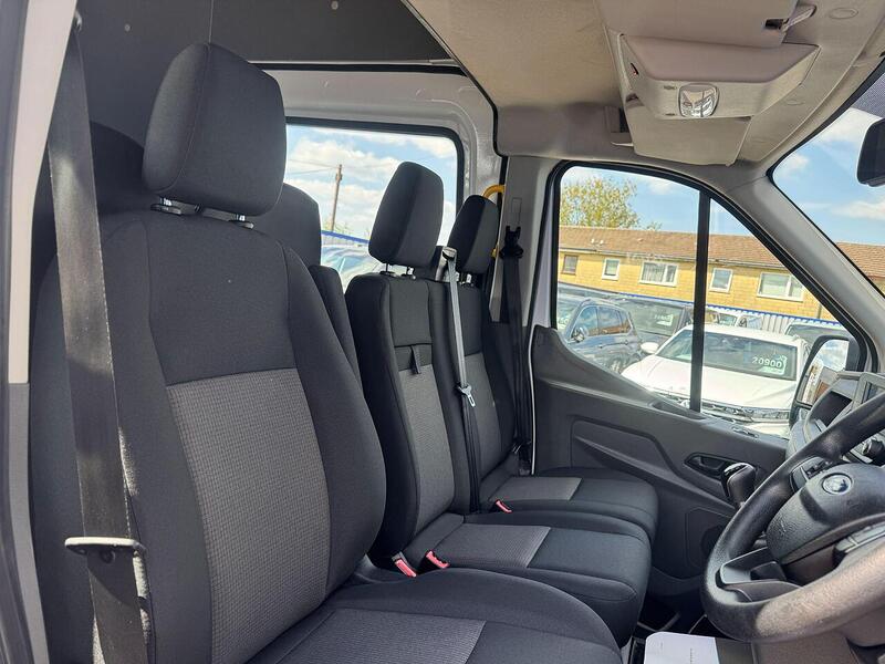 Ford Transit Transit 350 EcoBlue L3H3 Welfare crew van 7 Seat - U119223