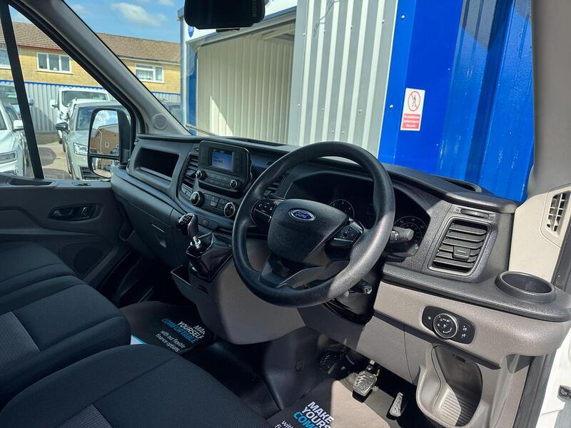 Ford Transit Transit 350 EcoBlue L3H3 Welfare crew van 7 Seat - U119223