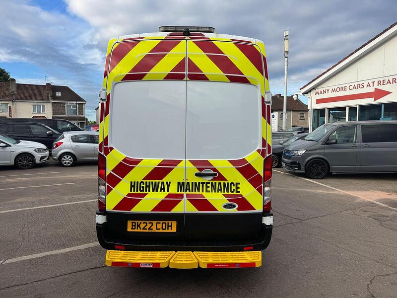 Ford Transit Transit 350 EcoBlue L3H3 Welfare crew van 7 Seat - U119226