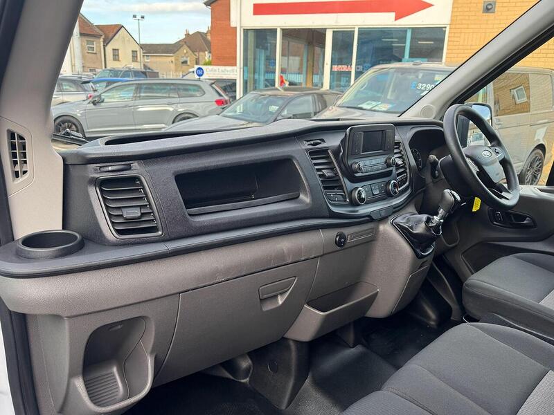 Ford Transit Transit 350 EcoBlue L3H3 Welfare crew van 7 Seat - U119226