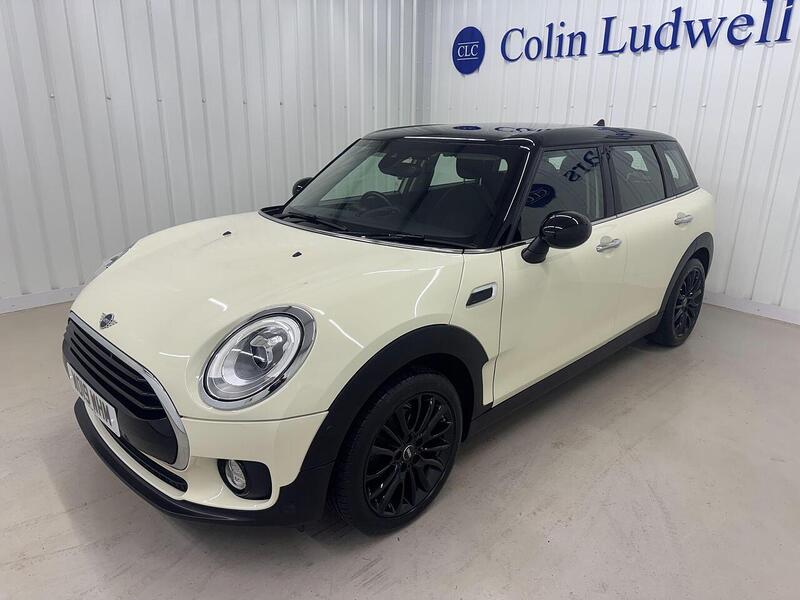 MINI Clubman Clubman 1.5 Cooper Classic Euro 6 (s/s) 6dr - U119231