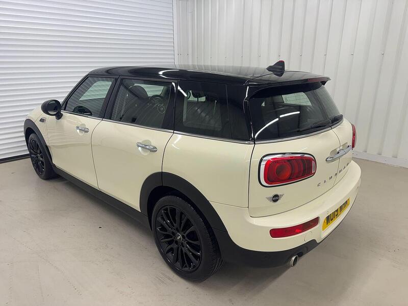 MINI Clubman Clubman 1.5 Cooper Classic Euro 6 (s/s) 6dr - U119231
