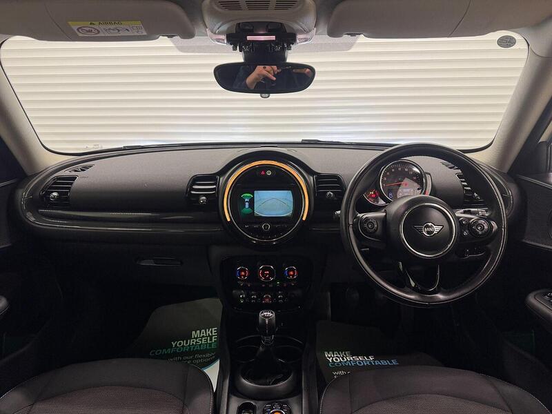 MINI Clubman Clubman 1.5 Cooper Classic Euro 6 (s/s) 6dr - U119231