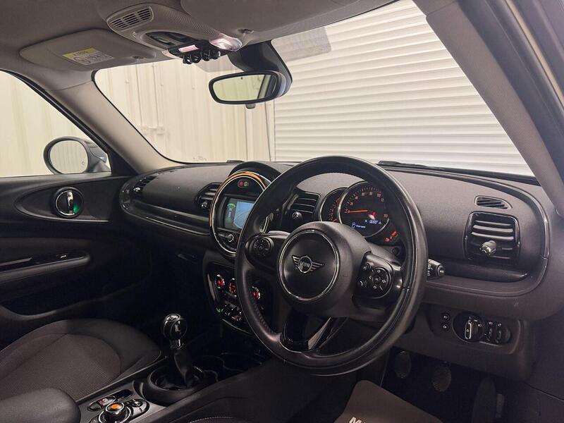 MINI Clubman Clubman 1.5 Cooper Classic Euro 6 (s/s) 6dr - U119231