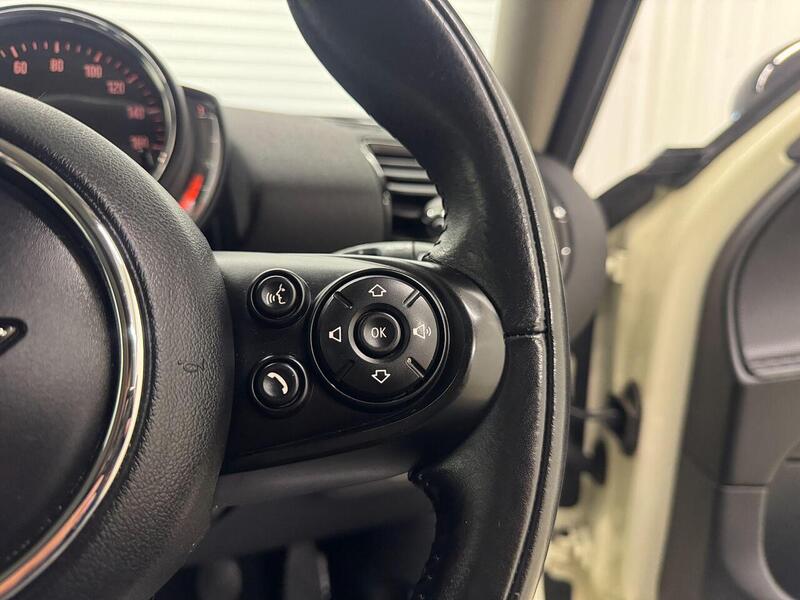 MINI Clubman Clubman 1.5 Cooper Classic Euro 6 (s/s) 6dr - U119231