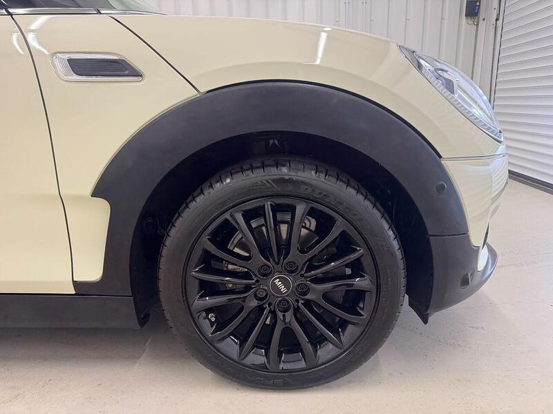 MINI Clubman Clubman 1.5 Cooper Classic Euro 6 (s/s) 6dr - U119231