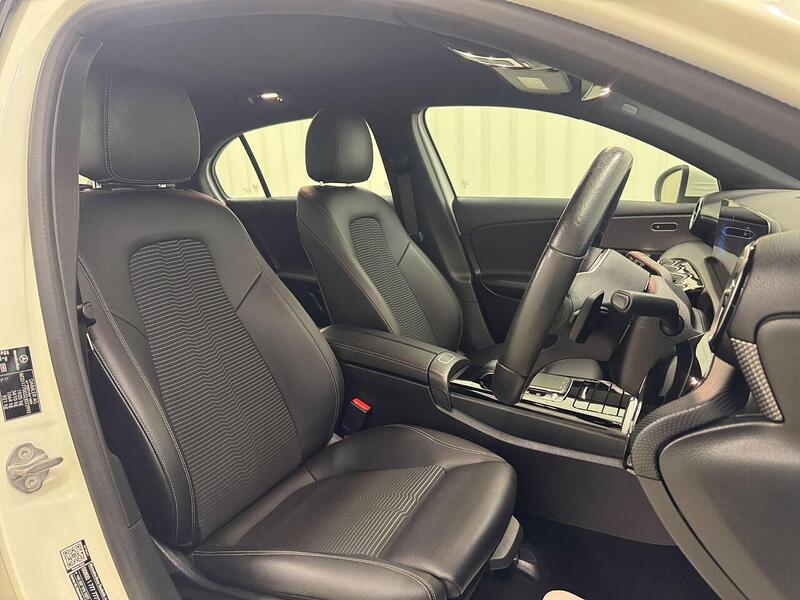 Mercedes-Benz A Class A Class 1.5 A180d Sport (Executive) Hatchback 5dr Diesel 7G-DCT Euro 6 (s/s) (116 ps) - U119241