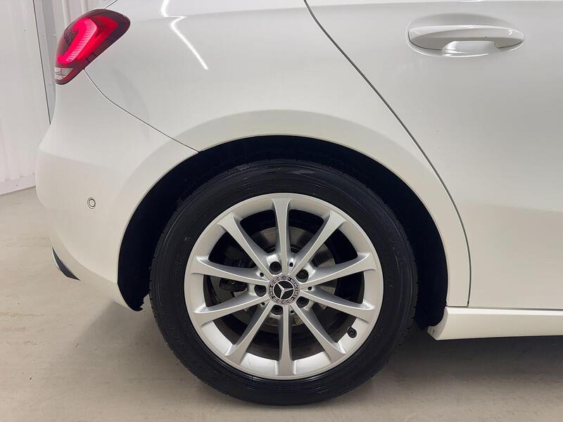 Mercedes-Benz A Class A Class 1.5 A180d Sport (Executive) Hatchback 5dr Diesel 7G-DCT Euro 6 (s/s) (116 ps) - U119241