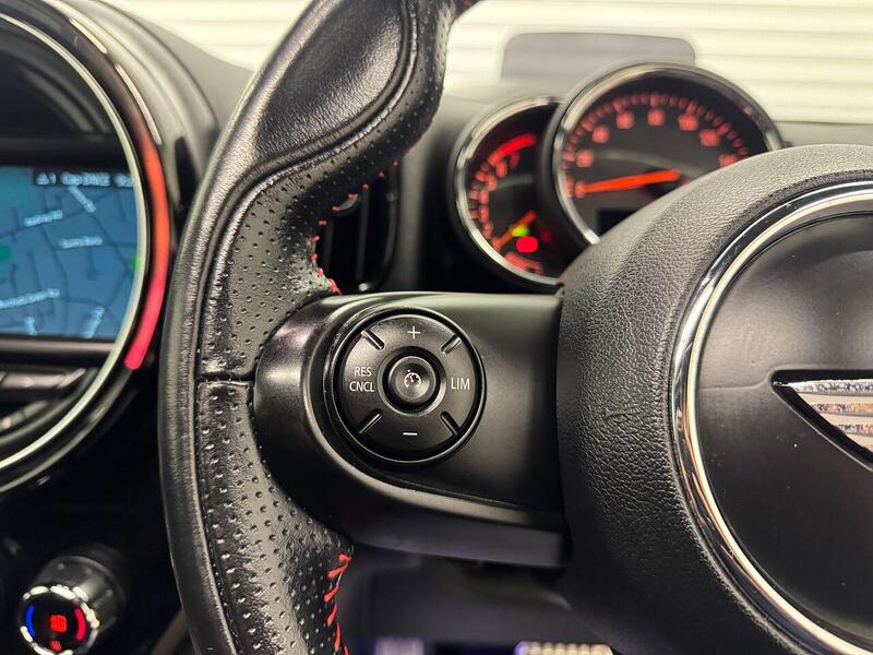 MINI Countryman Countryman 1.5 Cooper Auto 6Spd ALL4 Euro 6 (s/s) 5dr - U119243