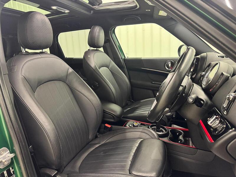 MINI Countryman Countryman 2.0 John Cooper Works Auto ALL4 Euro 6 (s/s) 5dr - U119244