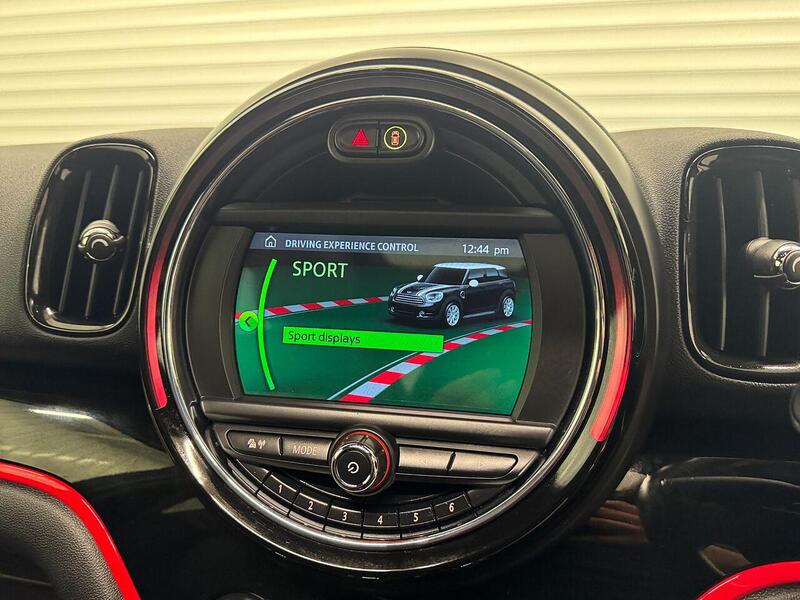 MINI Countryman Countryman 2.0 John Cooper Works Auto ALL4 Euro 6 (s/s) 5dr - U119244