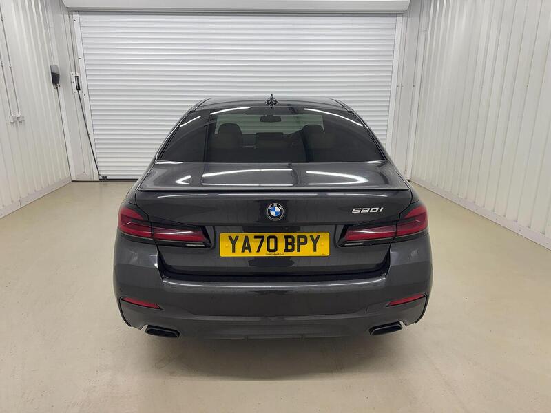 BMW 5 Series 5 Series 2.0 520i MHT M Sport Steptronic Euro 6 (s/s) 4dr - U119246