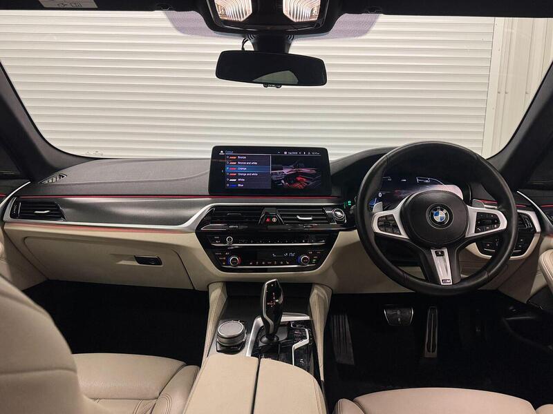 BMW 5 Series 5 Series 2.0 520i MHT M Sport Steptronic Euro 6 (s/s) 4dr - U119246