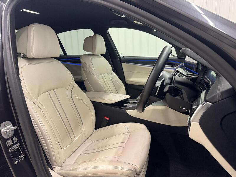 BMW 5 Series 5 Series 2.0 520i MHT M Sport Steptronic Euro 6 (s/s) 4dr - U119246