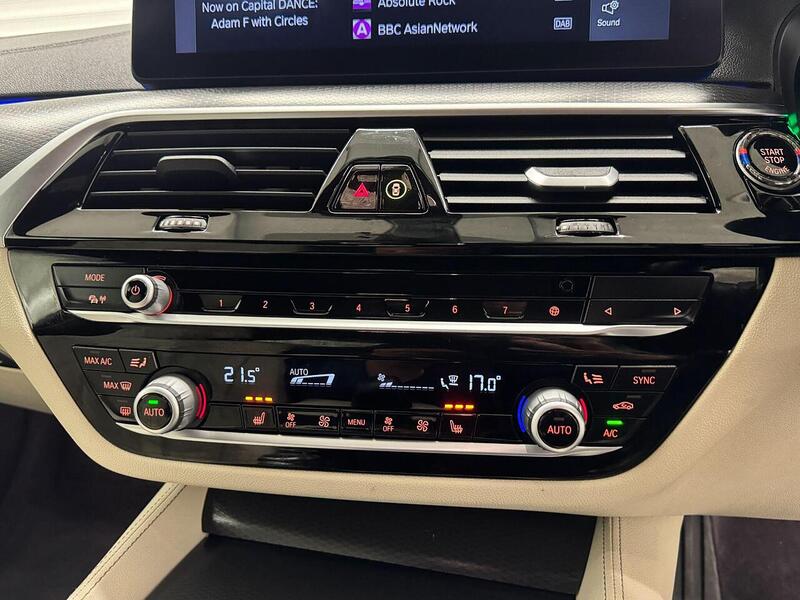 BMW 5 Series 5 Series 2.0 520i MHT M Sport Steptronic Euro 6 (s/s) 4dr - U119246
