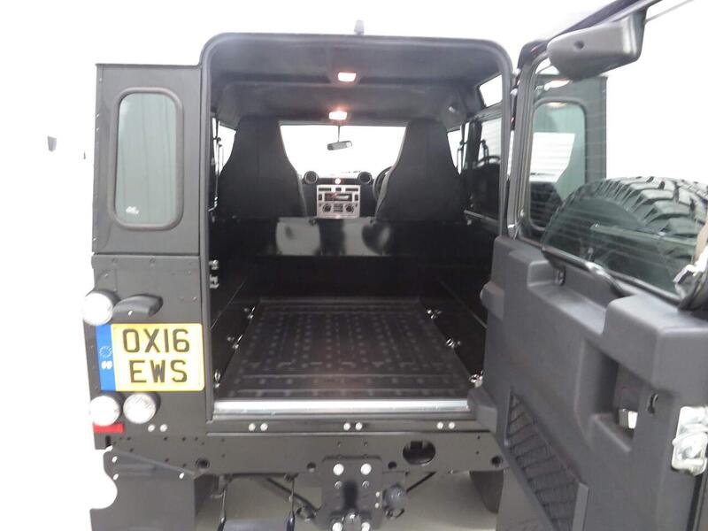Land Rover Defender 90 2.2 TDCi XS Hard Top 4WD Euro 5 3dr - U119257