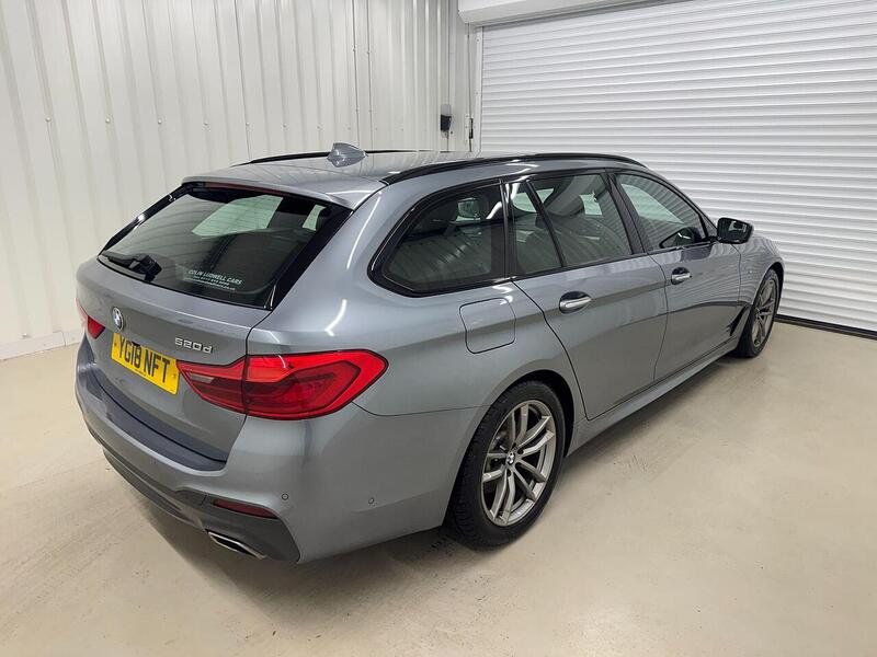 BMW 5 Series 520d M Sport Estate 2.0 Automatic Diesel - U119259