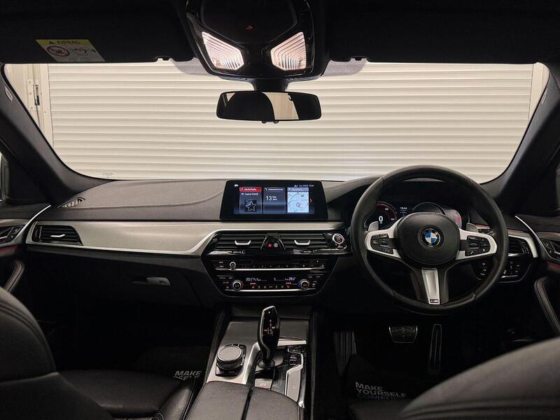 BMW 5 Series 520d M Sport Estate 2.0 Automatic Diesel - U119259