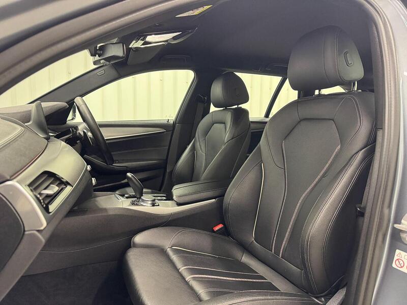 BMW 5 Series 520d M Sport Estate 2.0 Automatic Diesel - U119259