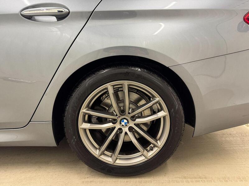 BMW 5 Series 520d M Sport Estate 2.0 Automatic Diesel - U119259
