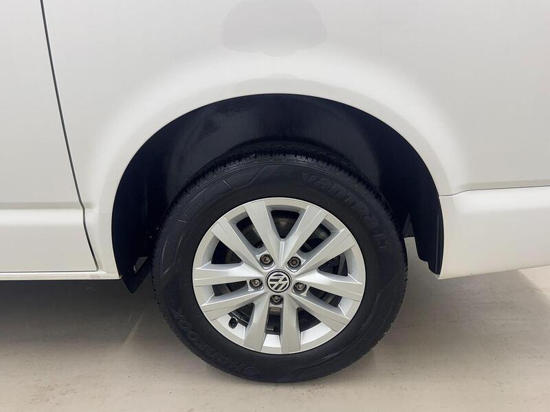 Volkswagen Transporter 2.0 TDI T28 Highline Panel Van 5dr Diesel Manual FWD SWB Euro 6 (s/s) (110 ps) - U119268