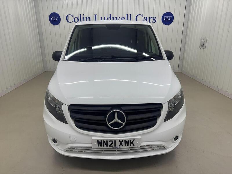 Mercedes-Benz Vito 2.0 114 CDI Progressive Panel Van 5dr Diesel G-Tronic RWD L2 Euro 6 (s/s) (LWB) (136 ps) - U119273