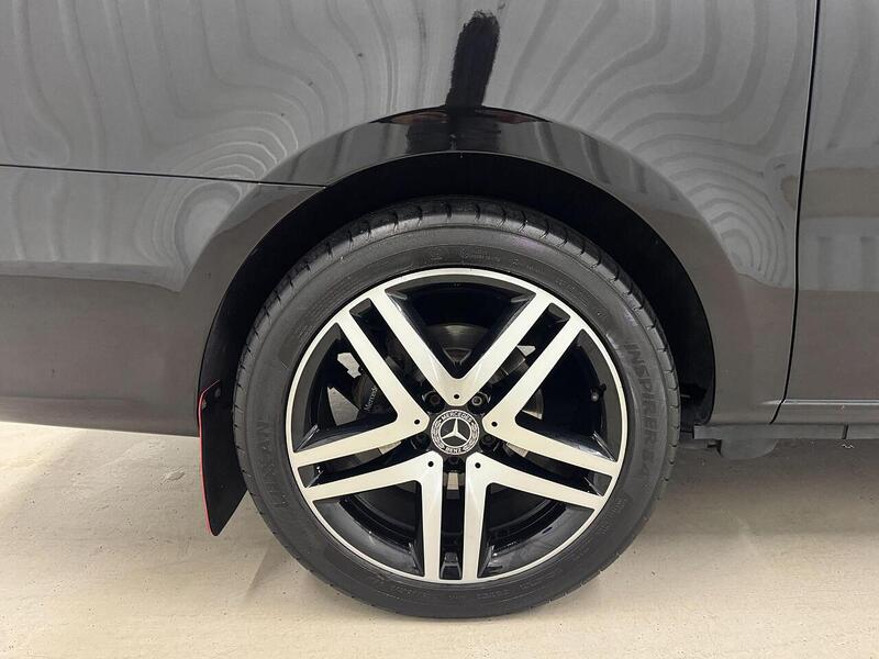 Mercedes-Benz V Class 2.2 V220d Sport MPV 5dr Diesel G-Tronic+ Euro 6 (s/s) 8 Seat LWB (163 ps) - U119274