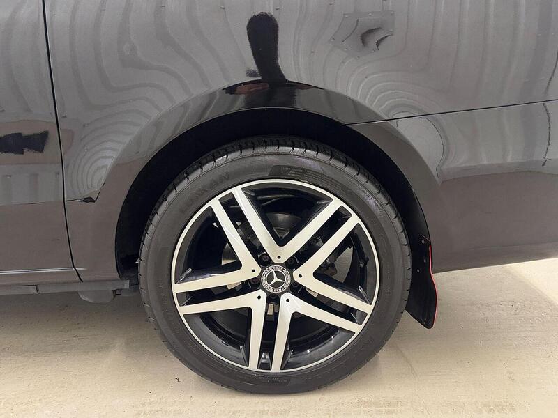 Mercedes-Benz V Class 2.2 V220d Sport MPV 5dr Diesel G-Tronic+ Euro 6 (s/s) 8 Seat LWB (163 ps) - U119274