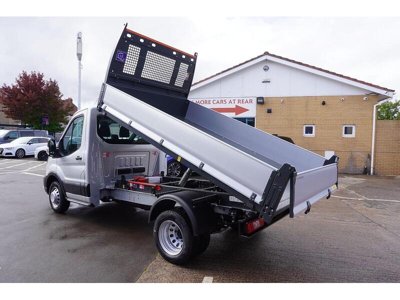 Ford Transit Transit 2.0 350 EcoBlue Leader Tipper 2dr Diesel Manual RWD L2 Euro 6 (s/s) (1-Way, 1-Stop) (165 ps) - U119275