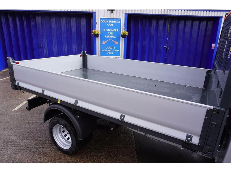 Ford Transit Transit 2.0 350 EcoBlue Leader Tipper 2dr Diesel Manual RWD L2 Euro 6 (s/s) (1-Way, 1-Stop) (165 ps) - U119275