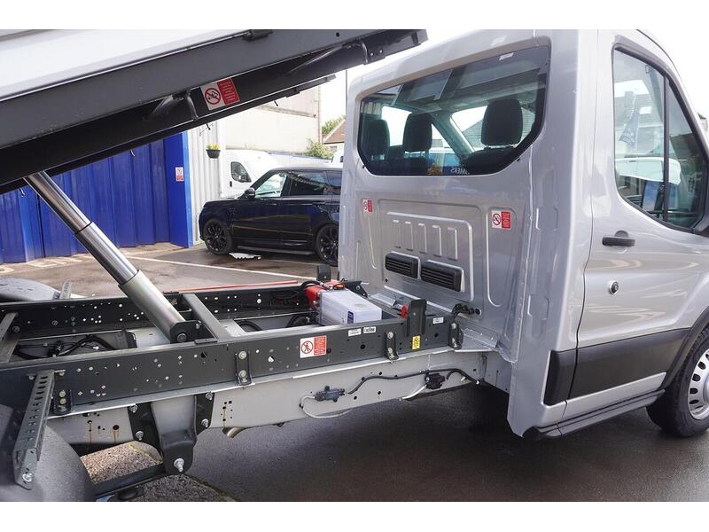 Ford Transit Transit 2.0 350 EcoBlue Leader Tipper 2dr Diesel Manual RWD L2 Euro 6 (s/s) (1-Way, 1-Stop) (165 ps) - U119275