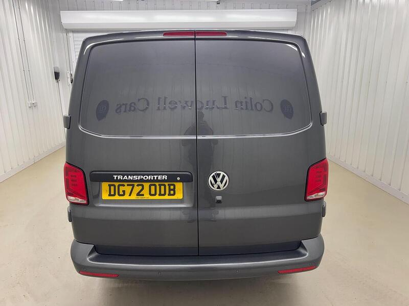 Volkswagen Transporter 2.0 TDI T30 Highline Panel Van 5dr Diesel DSG FWD LWB Euro 6 (s/s) (150 ps) - U119277