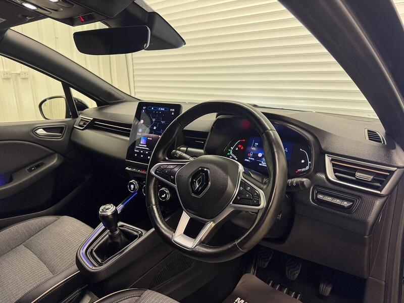Renault Clio 1.0 TCe Lutecia Euro 6 (s/s) 5dr - U119279